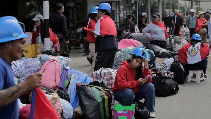 Peru’daki Madenciler Sokaklarda: Protestolar Büyüyor