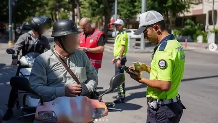 Isparta'da Trafik Denetimleri Artık Daha Sıkı: Yaya Güvenliği Öncelikli Hedef
