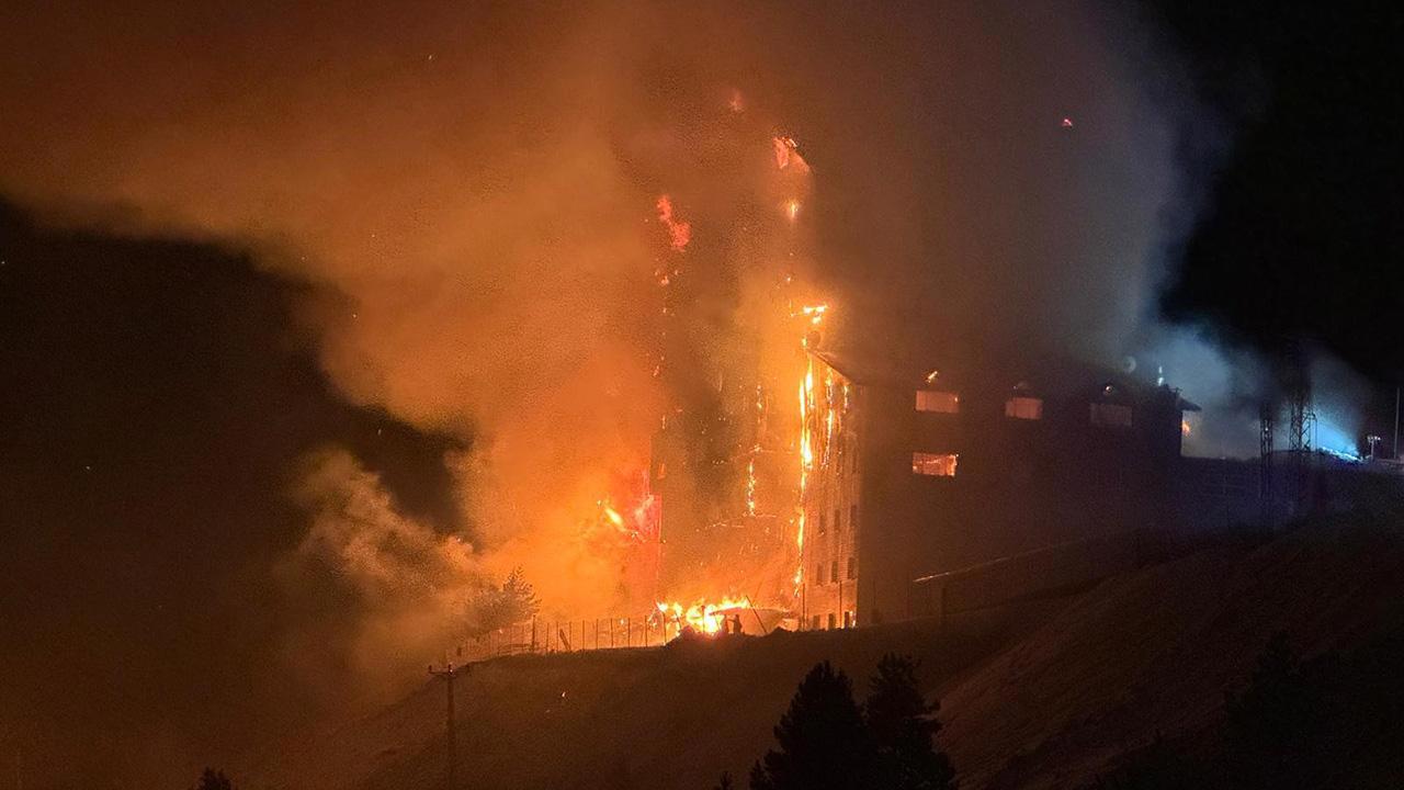 Kartalkaya'da Otel Yangını: Yaralılara Yardım Ekipleri Sevk Edildi