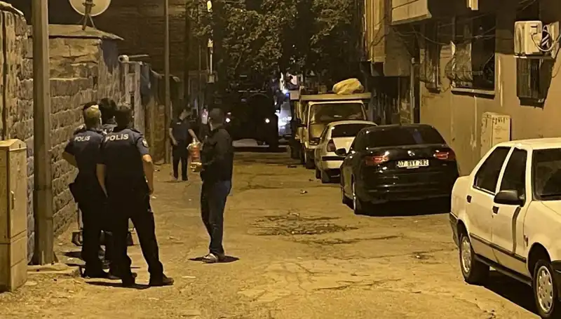 Polise Ateş Açan Zanlı, Bacaklarından Vurularak Ele Geçirildi