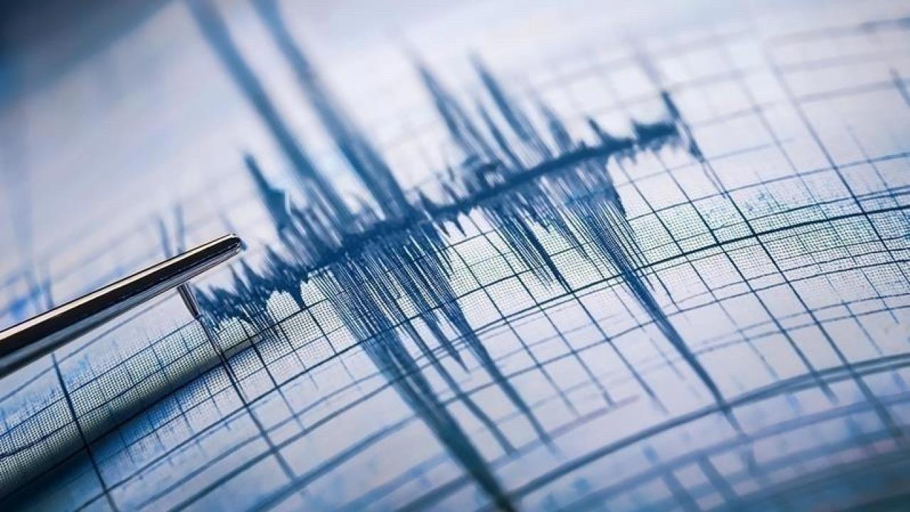 Karayipler'de 7,6 Büyüklüğünde Deprem: Tsunami Uyarısı Yapıldı