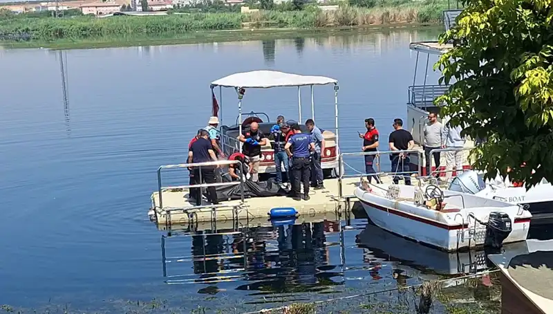 Fırat Nehri'nde Bulunan Erkek Cesedi, Merakları Kandırdı!