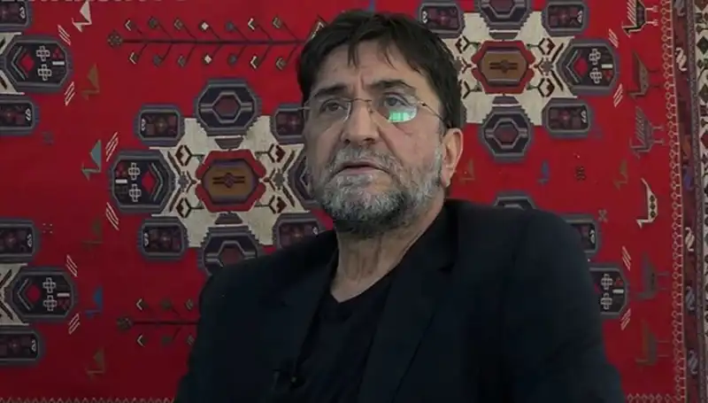 Gazeteci Nihat Genç’in Vefatı: Medya Dünyasında Derin Bir Kayip