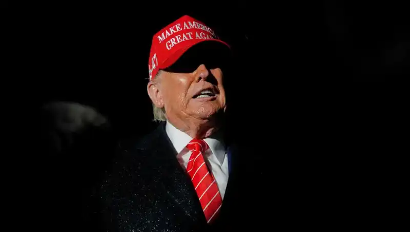 Yüksek Mahkeme, Trump'a Göçmenlerin Yasal Statülerini İptal Yetkisi Verdi