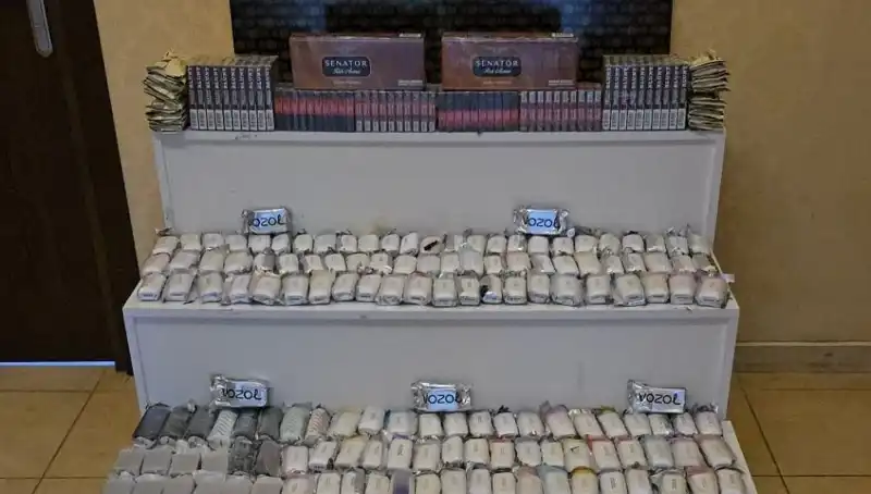 Gümrük Kaçağı Sigara Operasyonu: Büyük Miktarda Kaçak Ürün Ele Geçirildi