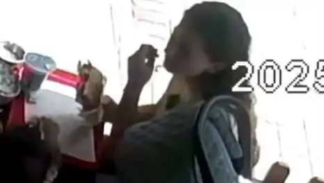 Saçını Tostun İçine Koyarak Şaşkına Çevirdi: İşte O Olayın Perde Arkası!