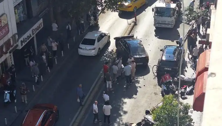 İranlı Sürücünün Kahramanlığı, Antalya'da Trafik Kaosunu Aşarak Öne Çıktı