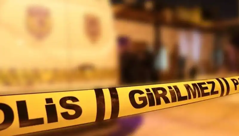 İzmir’de Aile İçi Kavga: 4 Kişi Ağır Yaralandı, Olayın Sebepleri Araştırılıyor