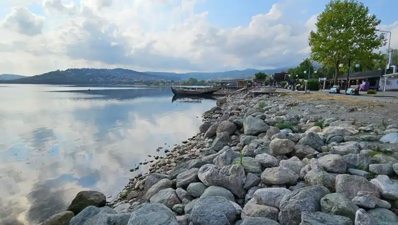 Sapanca Gölü'nde Su Seviyesi Düşüşü: Nedenleri ve Etkileri
