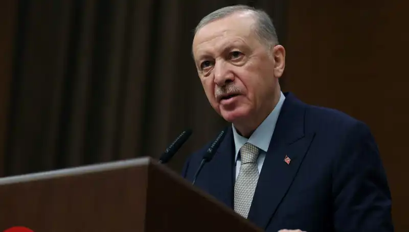 Cumhurbaşkanı Erdoğan'dan Sokak Terörüne Sert Tepki: "Soygunu Perdeleme Çabası"
