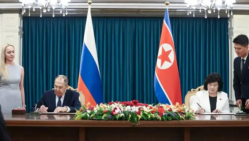 Rusya ve Kuzey Kore: Lavrov’un Tarihi Görüşmesi ve Ardındaki Stratejik Planlar