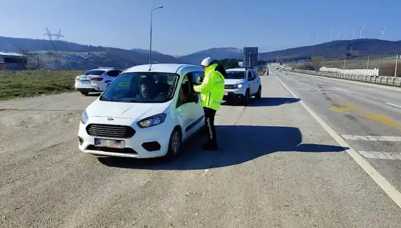 Son Bir Haftada Yarım Milyon Sürücüye Yazılan Ceza Nedenleri Neler?