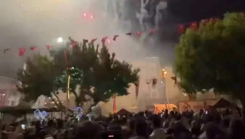 Havai Fişek Gösterisi Sonrası Hastanelik Olaylar: Gerçekler Ne?