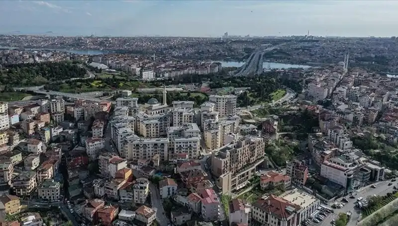 İstanbul'un Kentsel Dönüşüm Çıkmazı: Çözümsüz Sorunlar ve Gelecek Beklentileri