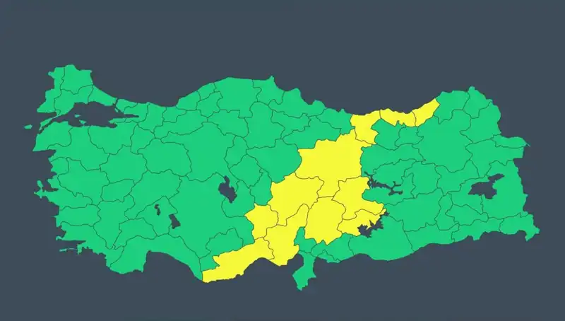 11 İlde Sağanak ve Fırtına: Vatandaşlar Dikkatli Olmalı