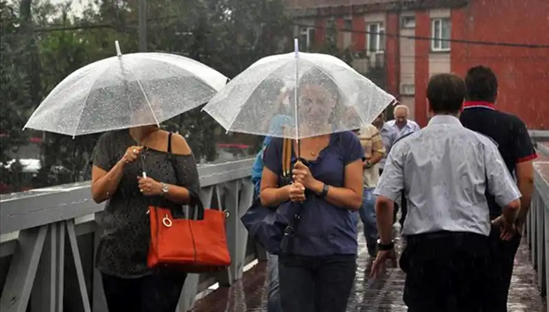 Sıcak Hava Dalgası ve Sağanak Yağış Uyarısı: Hazırlıklı Olun!