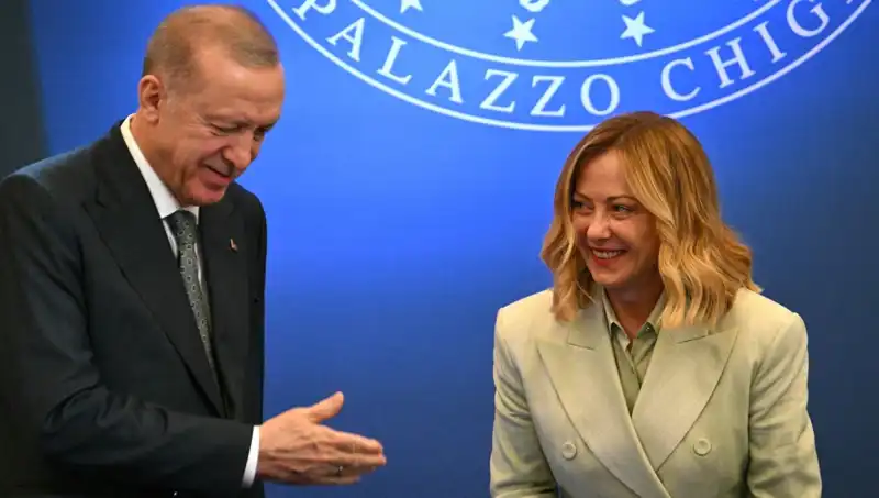 Erdoğan'dan Roma'da Kritik Zirve: İtalya'nın AB Sürecine Desteği Güçleniyor