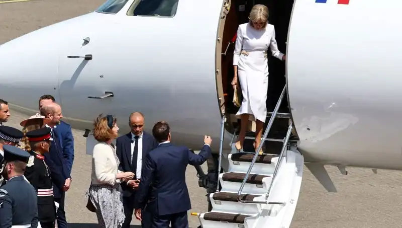Macron Çifti Arasında Yeni Bir Kriz: Eşinin Tepkisi Dikkat Çekti